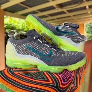Nike Air Vapormax 2021 Flyknit Sneakers Kids Size 4Y Youth Tenis Shoes DB1550009